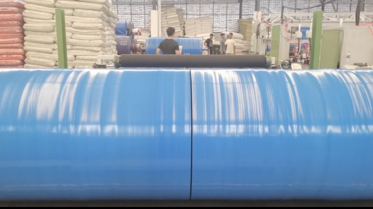 Automatic Roll Rewinding Machine With Slitting (图3)