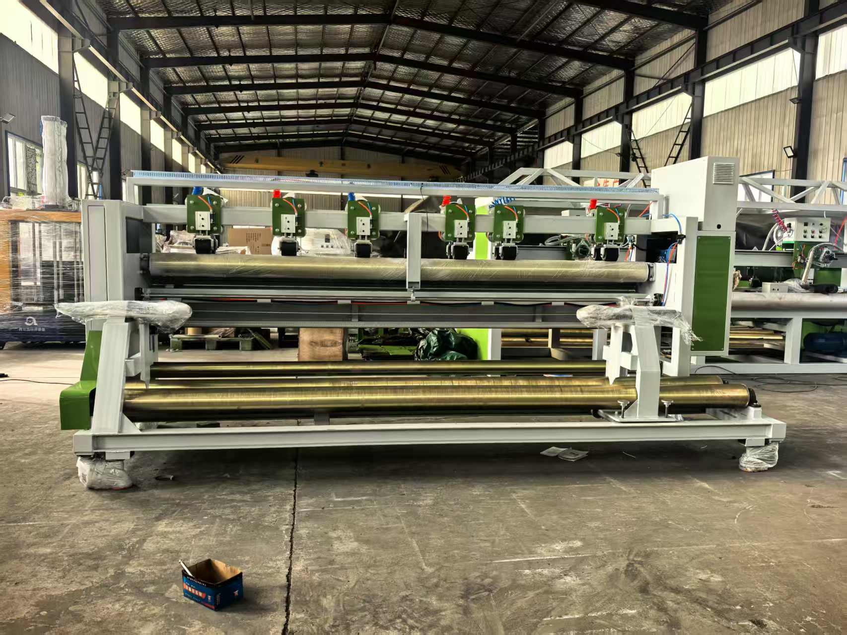 Automatic Cutting Machine with High Efficiency (图1)